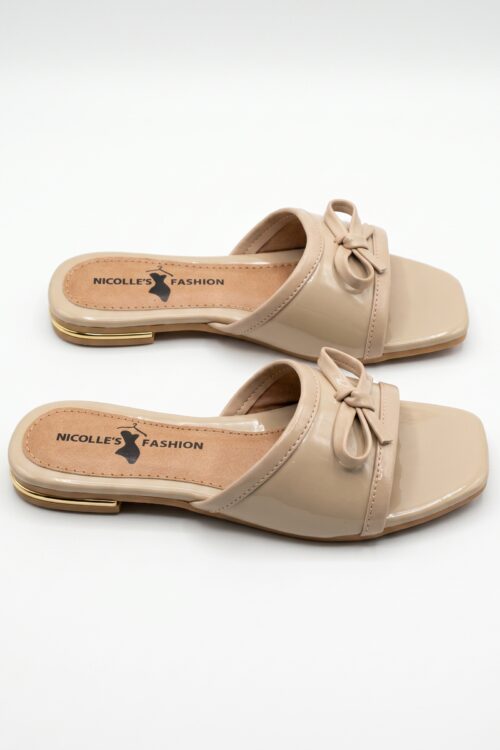 Sandalias chonguito charol